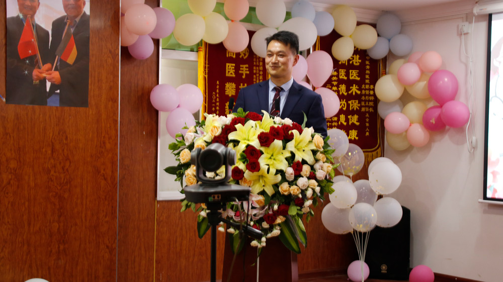 南丁格爾提燈指方向 護理天使謹誓救死傷-昭通李景鏵中醫(yī)骨傷醫(yī)院